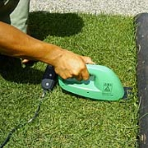 写真3．電動バリカン